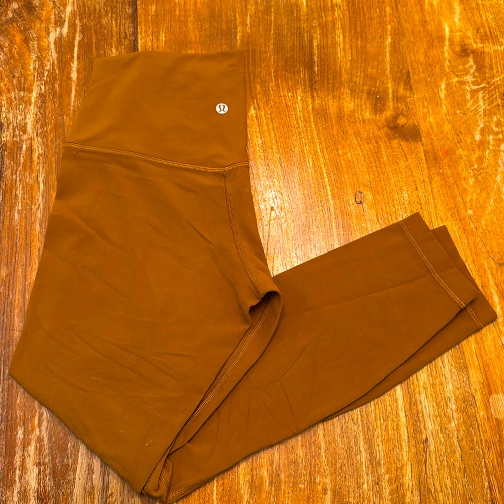 Wunder Under High-Rise Tight 25", size 6